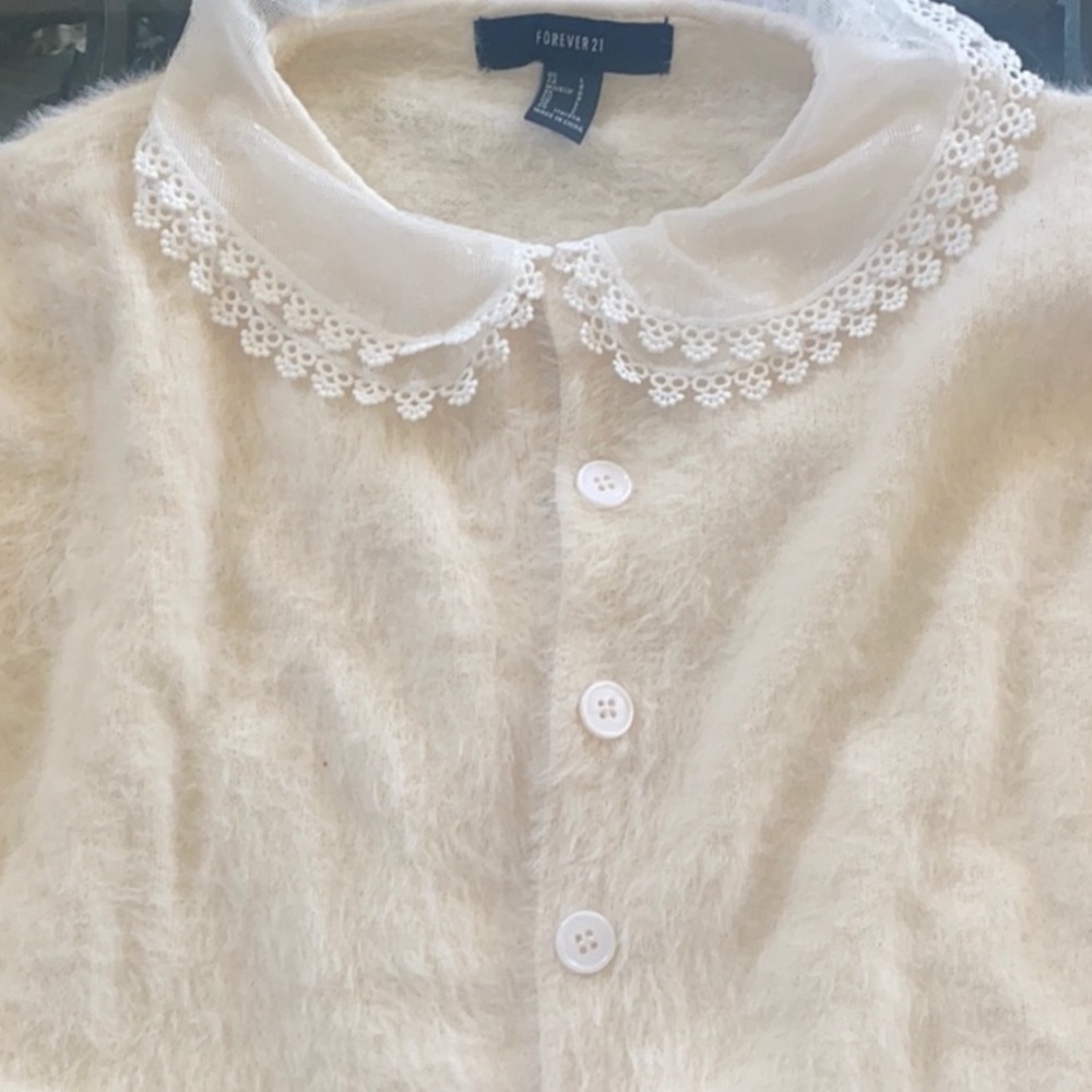 Forever 21 Fuzzy Collared Cardigan NWT - Picture 3 of 5